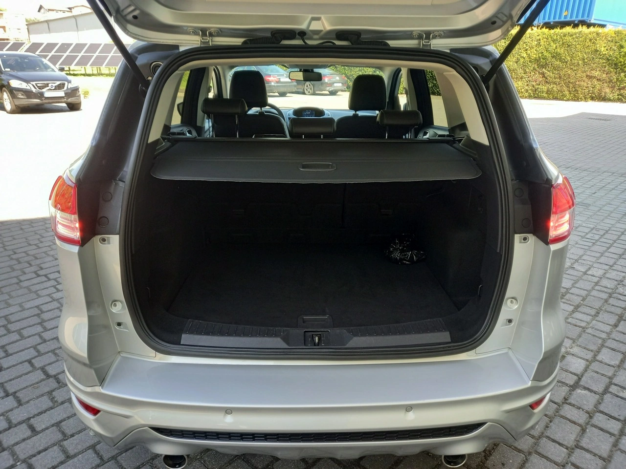 Ford Kuga - Zdjęcie 15
