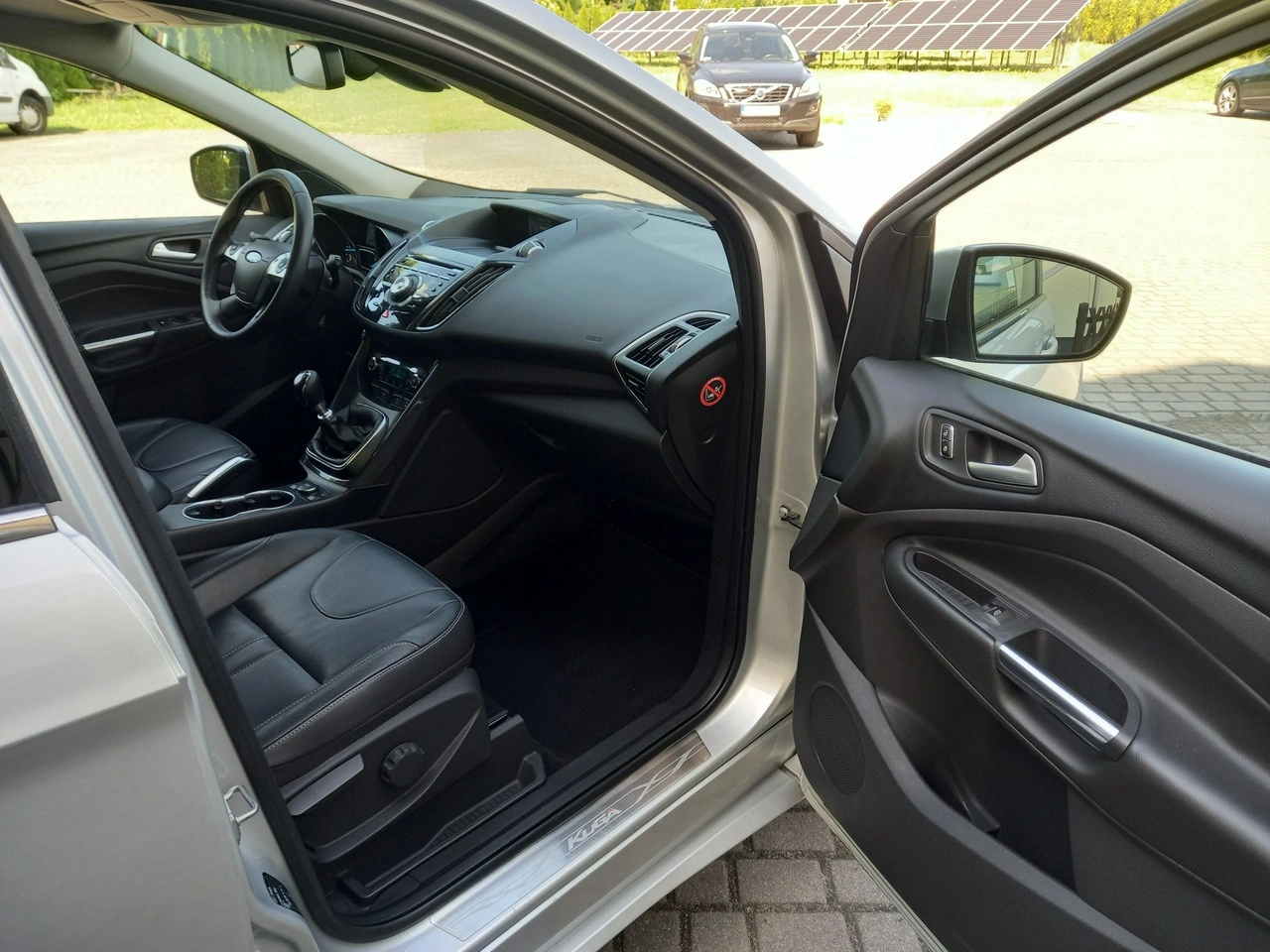 Ford Kuga - Zdjęcie 18