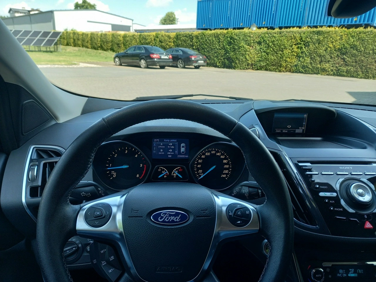 Ford Kuga - Zdjęcie 27