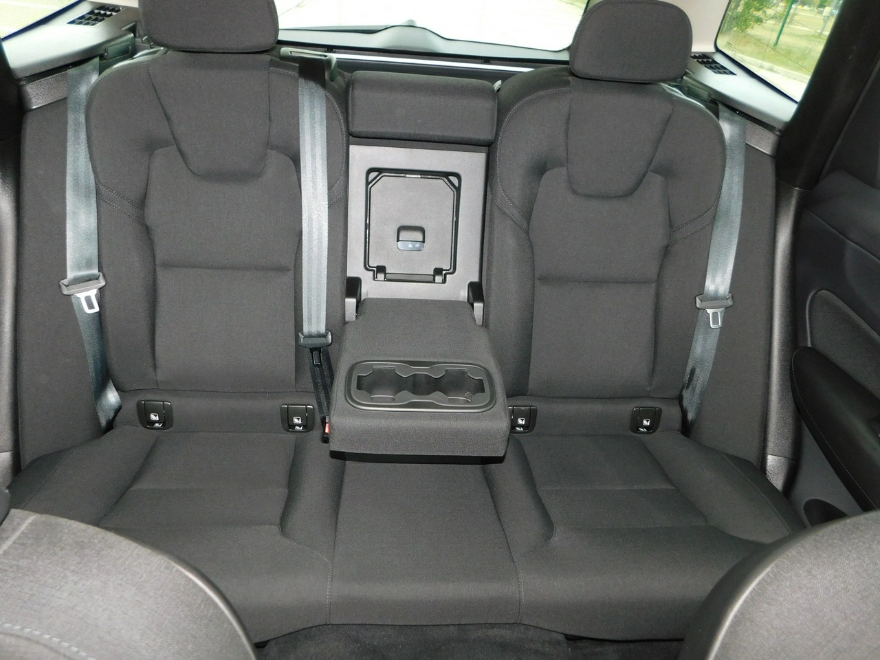 Volvo XC 60 - Zdjęcie 11