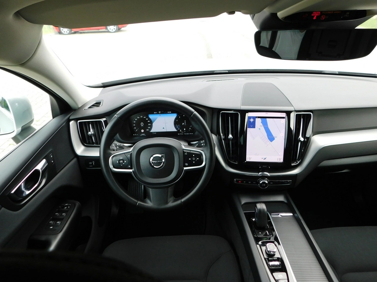 Volvo XC 60 - Zdjęcie 15