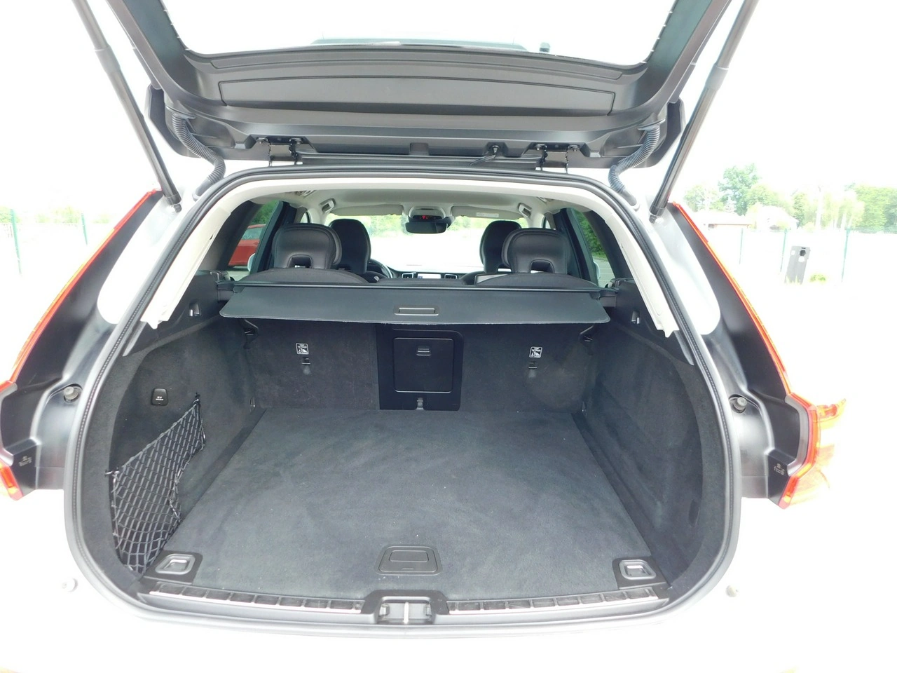 Volvo XC 60 - Zdjęcie 24