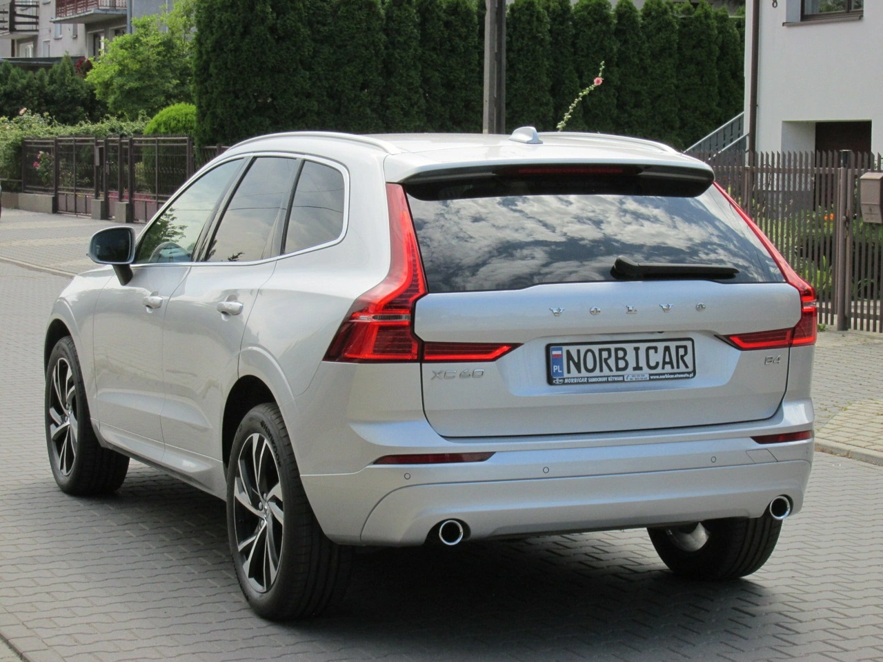 Volvo XC 60 - Zdjęcie 4