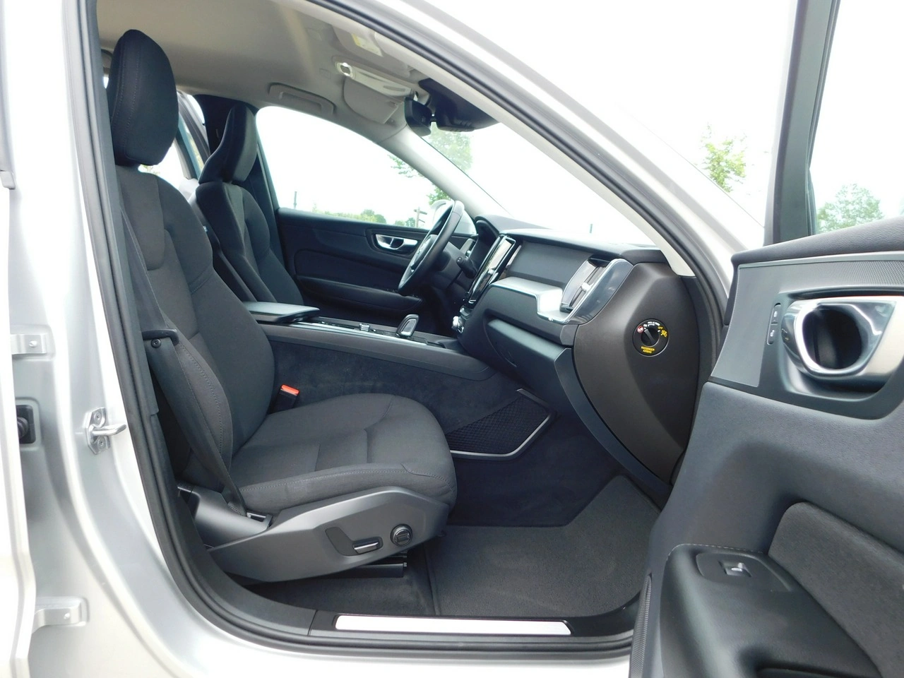 Volvo XC 60 - Zdjęcie 8