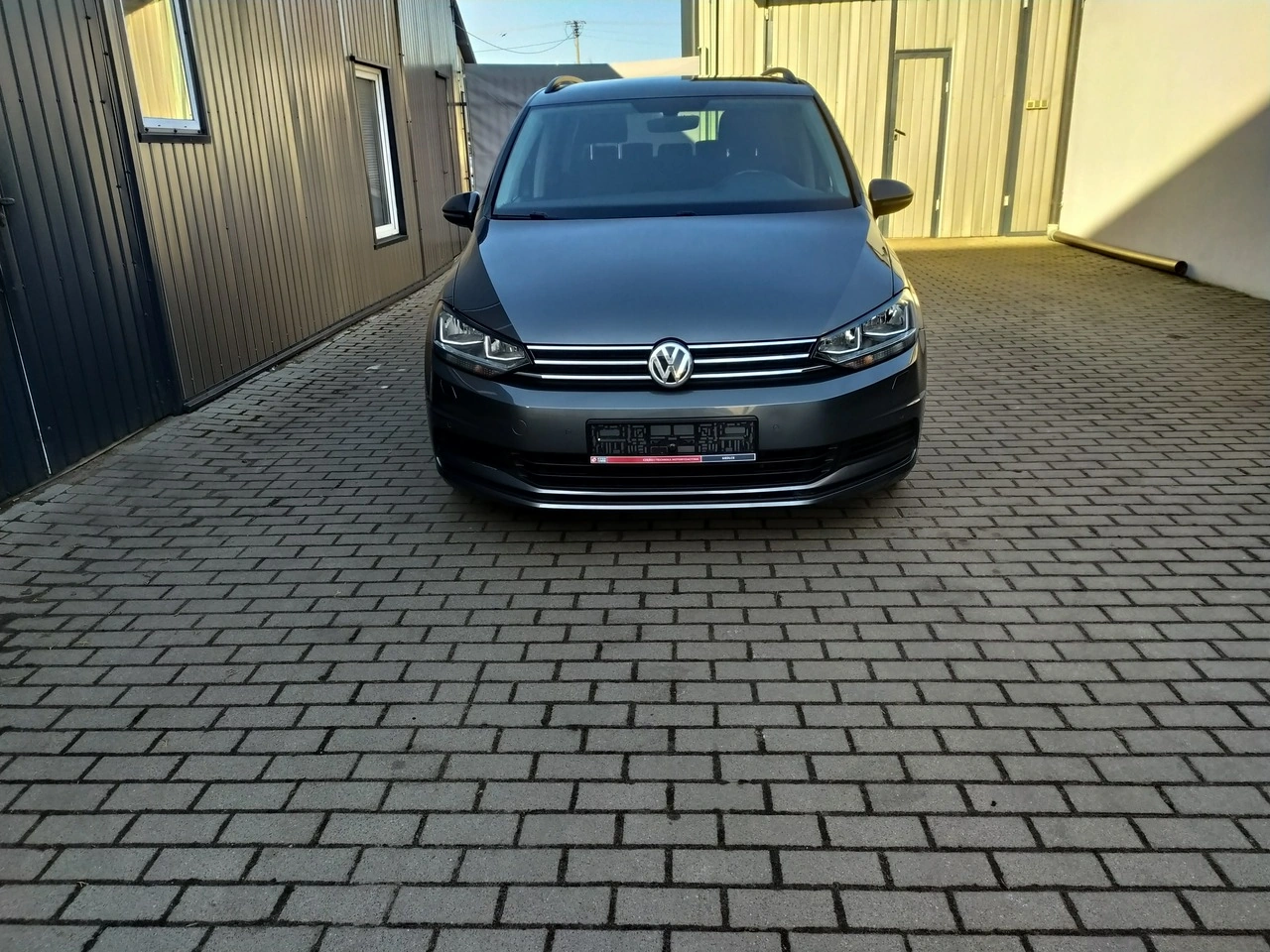 Volkswagen Touran - Zdjęcie 9