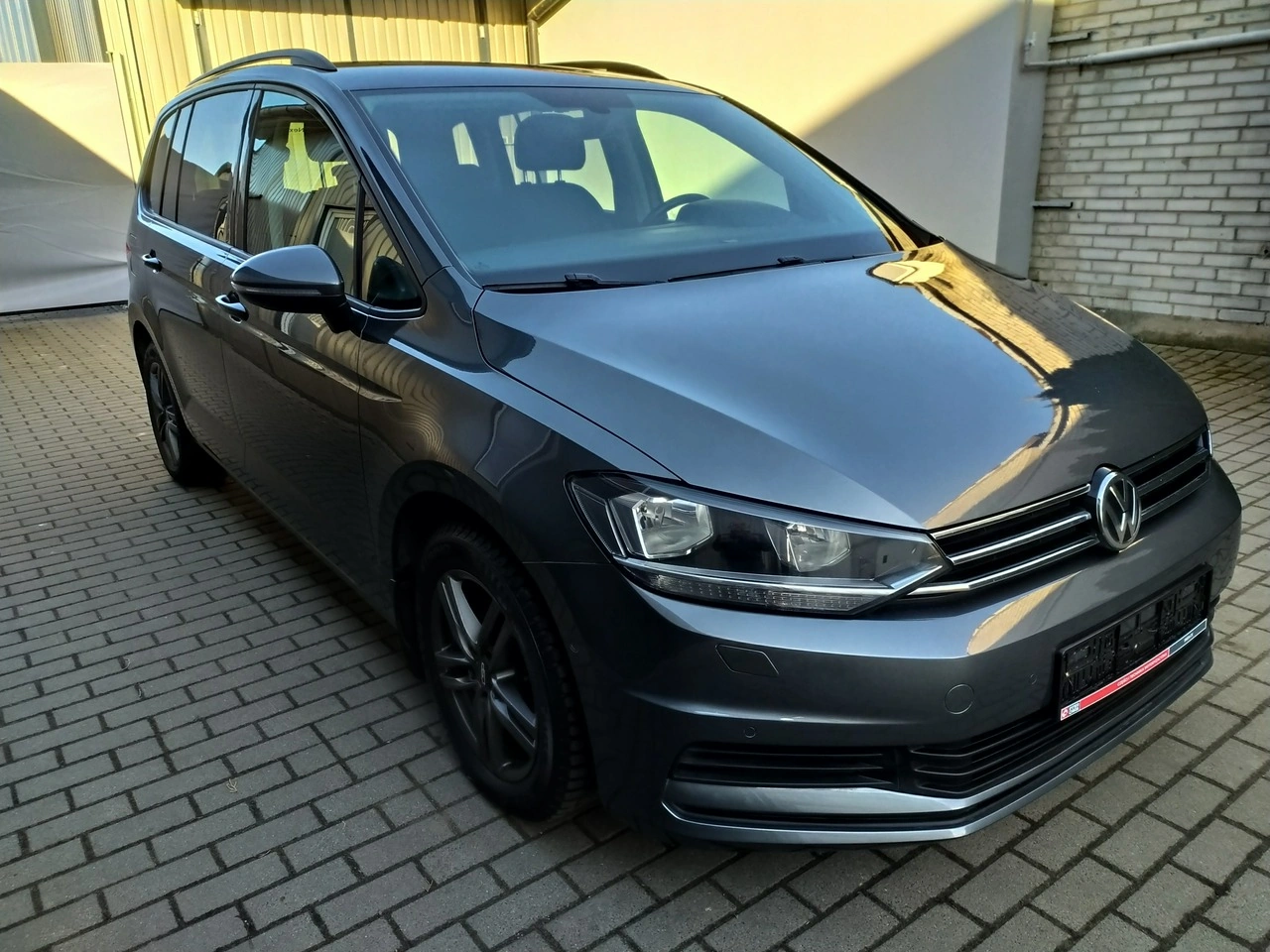 Volkswagen Touran - Zdjęcie 8