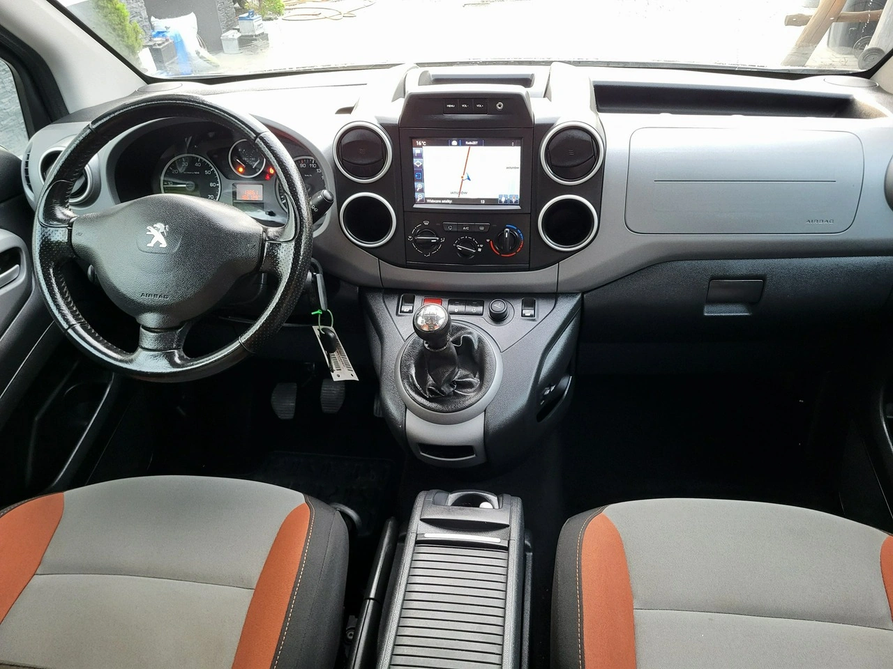 Peugeot Partner - Zdjęcie 12