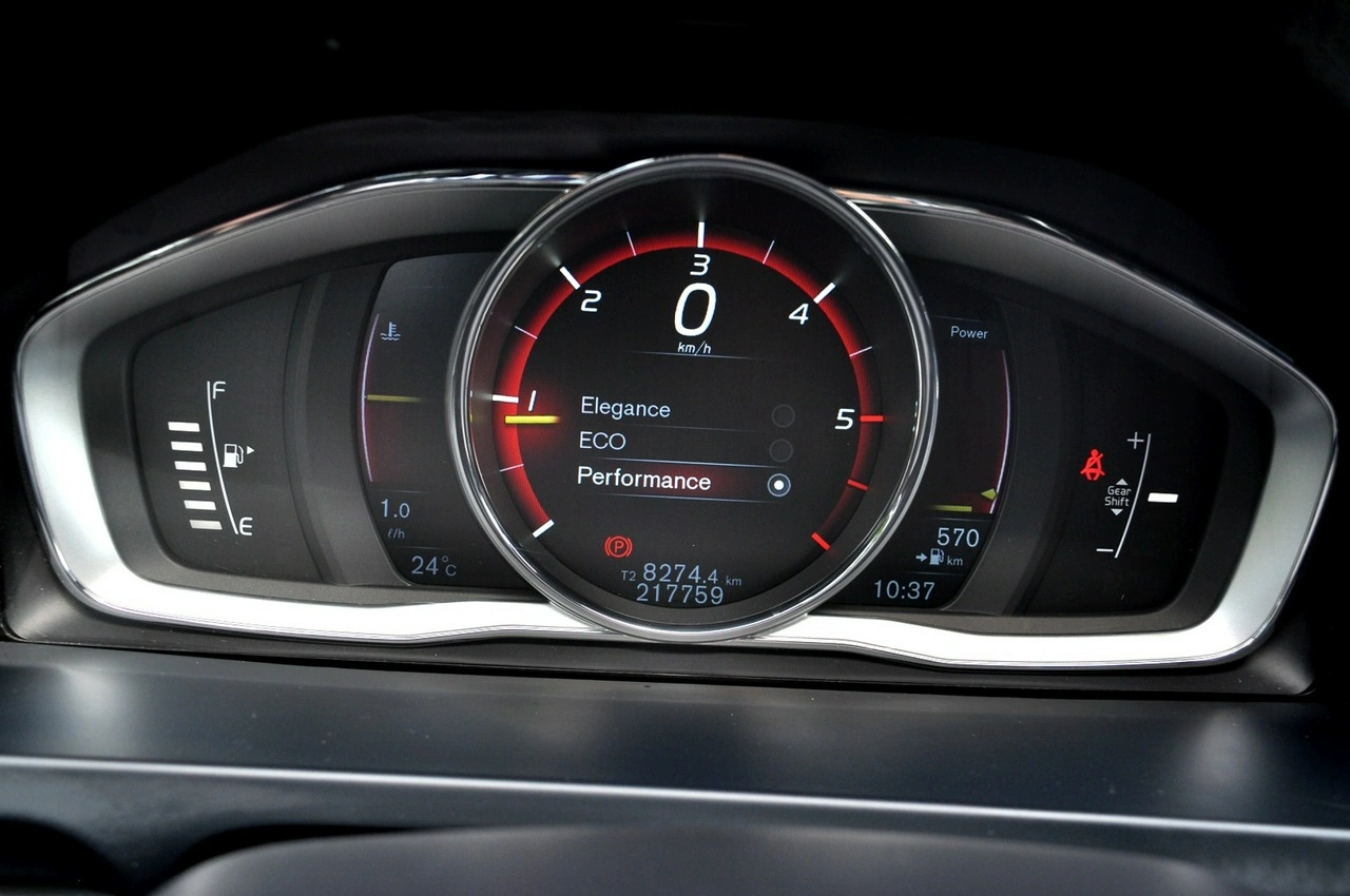 Volvo S60 - Zdjęcie 15