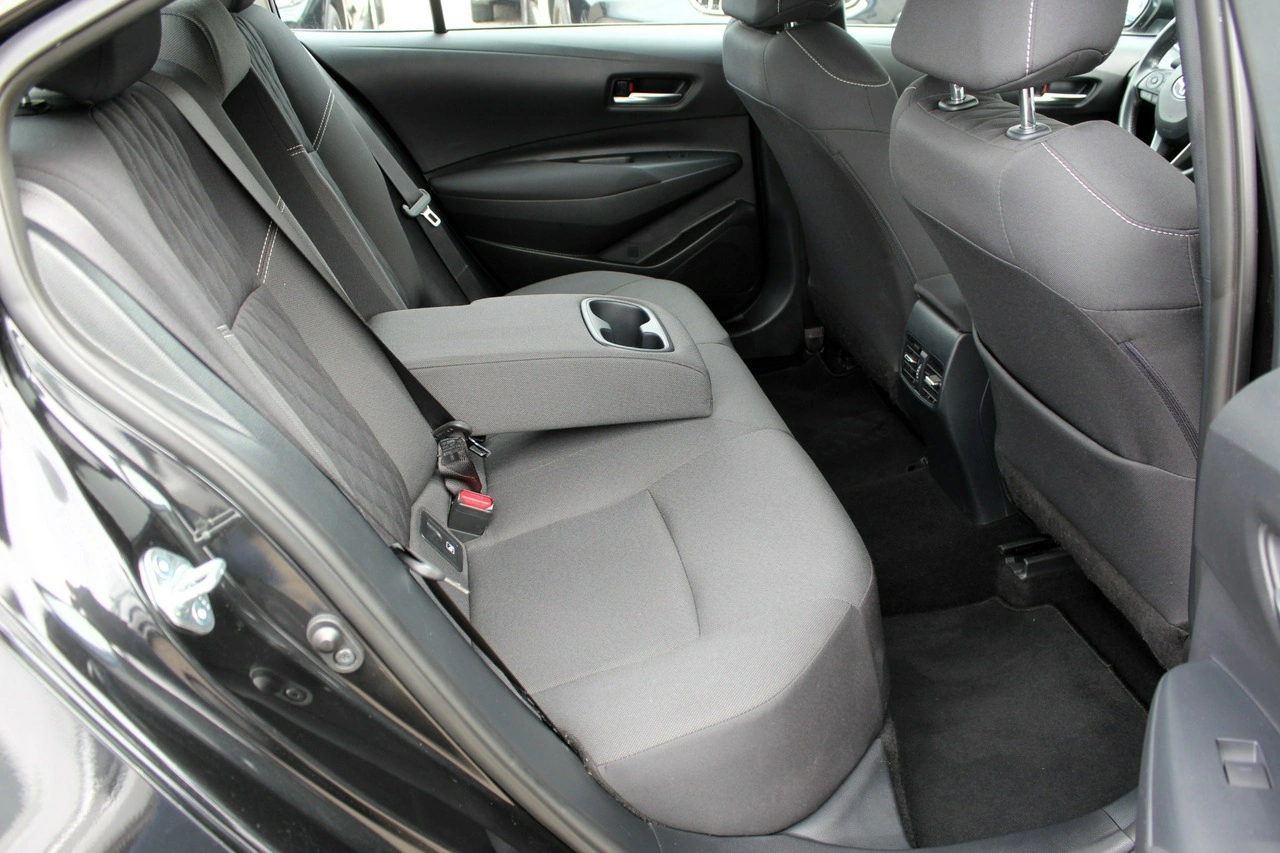 Toyota Corolla - Zdjęcie 11
