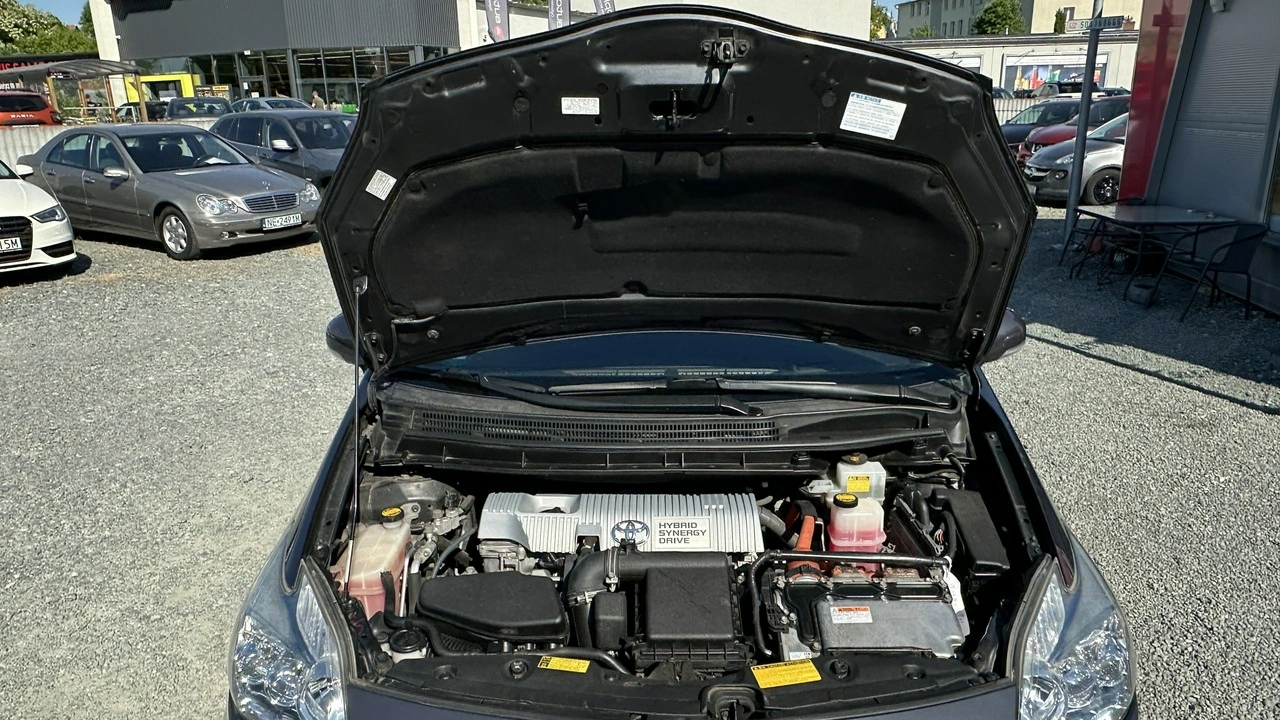 Toyota Prius+ - Zdjęcie 20