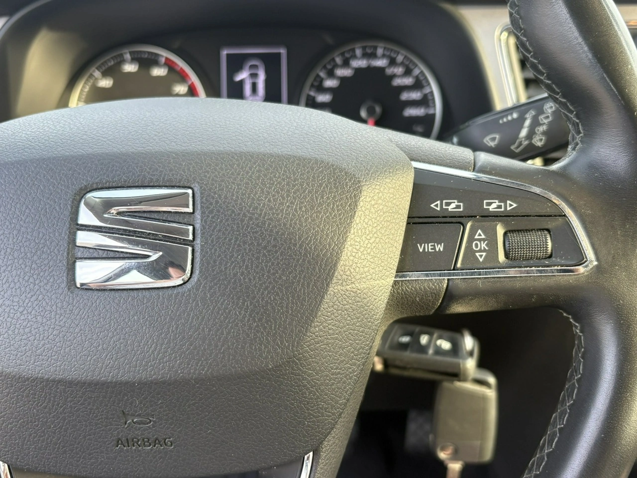 Seat Leon - Zdjęcie 29