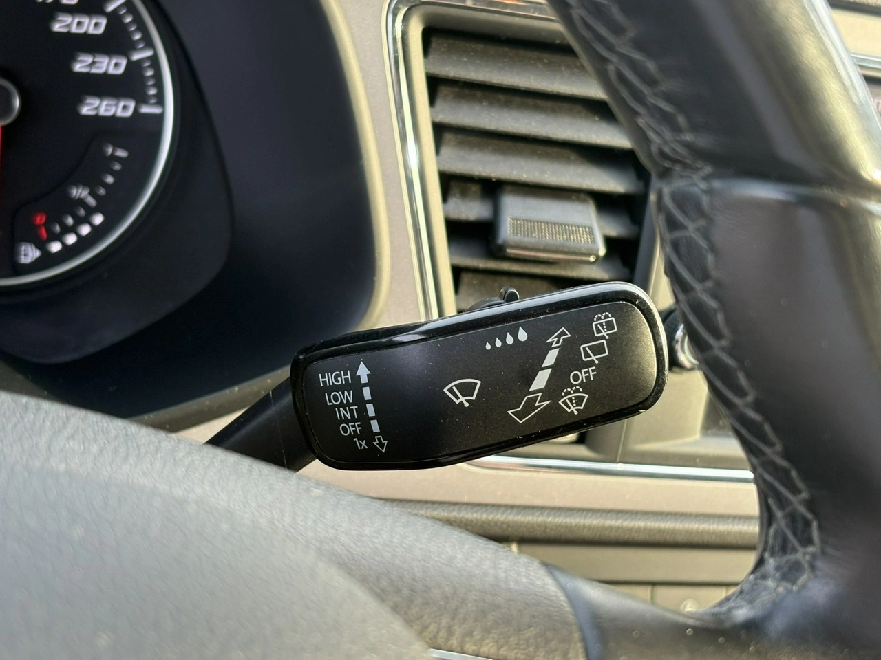Seat Leon - Zdjęcie 31