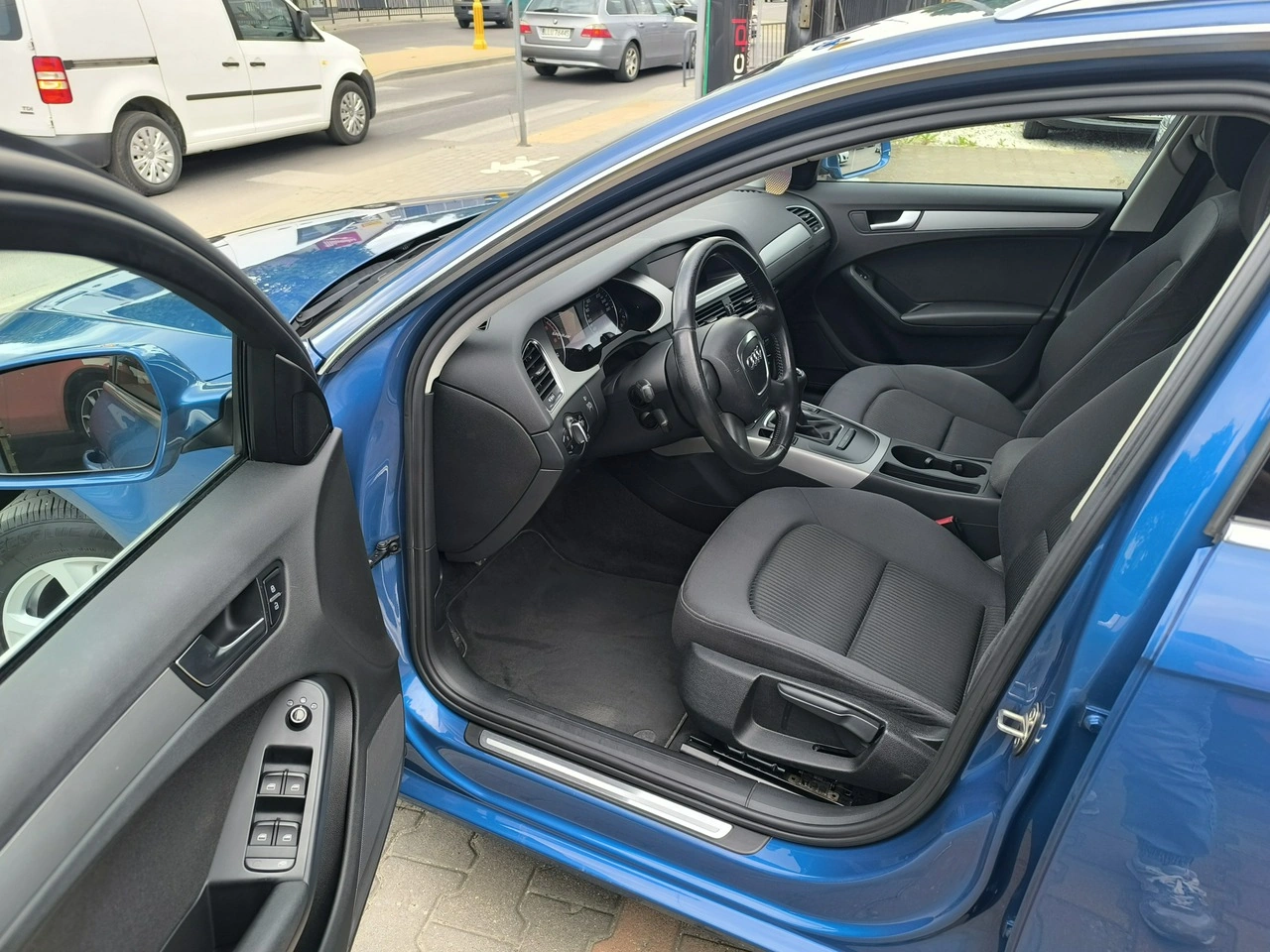 Audi A4 - Zdjęcie 12