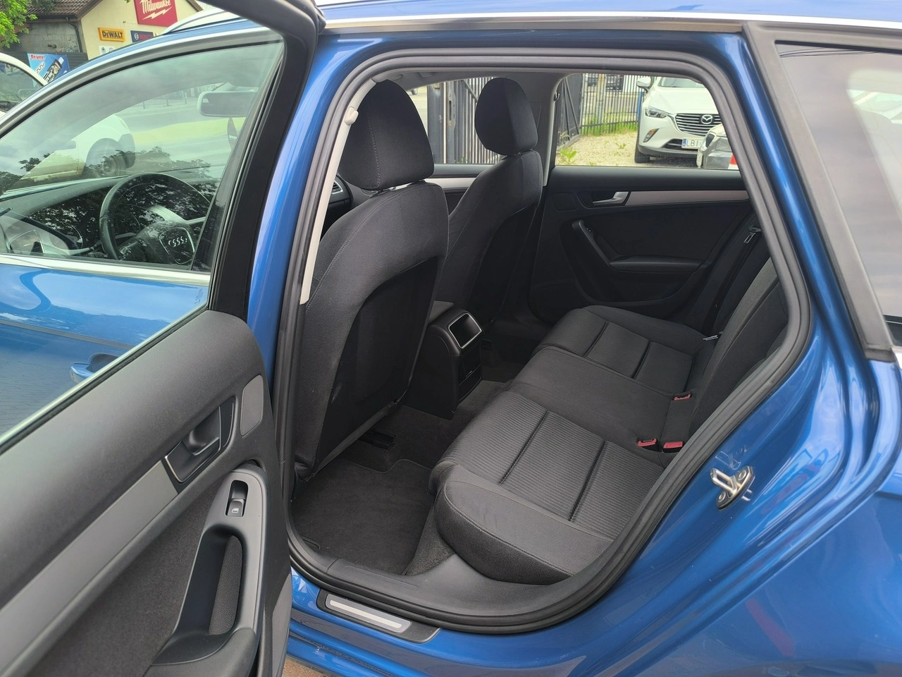 Audi A4 - Zdjęcie 16