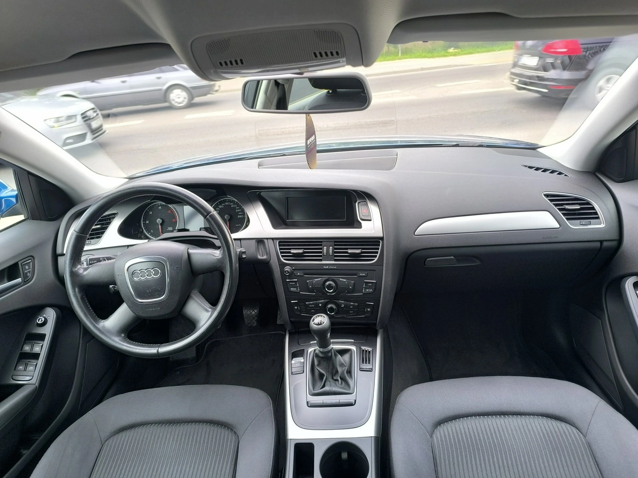 Audi A4 - Zdjęcie 17