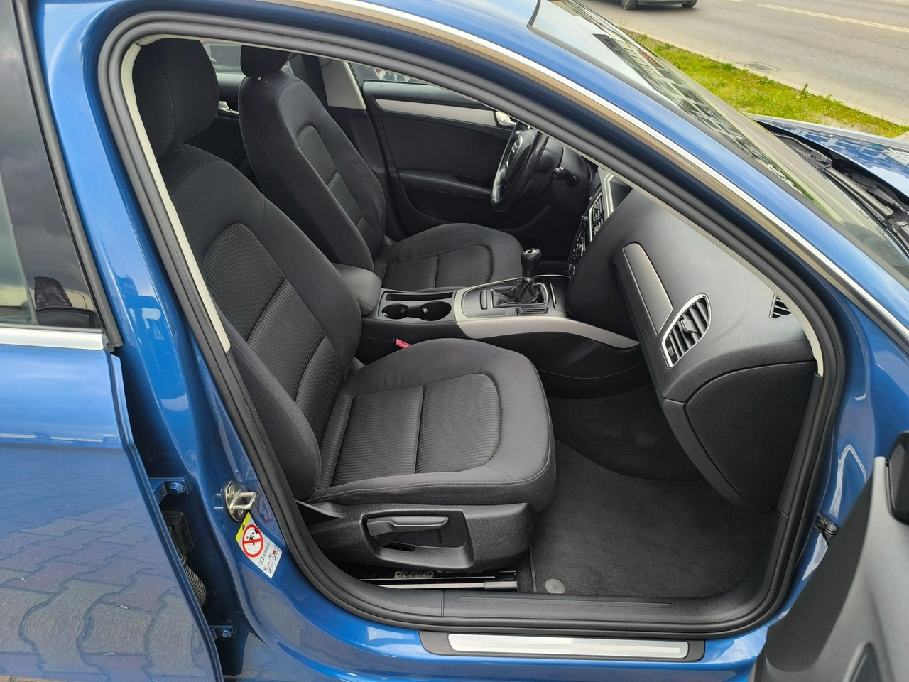 Audi A4 - Zdjęcie 21