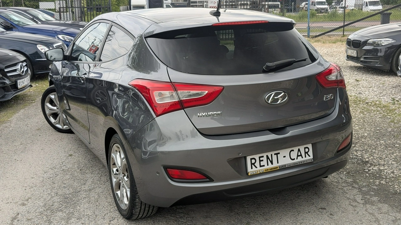 Hyundai i30 - Zdjęcie 9
