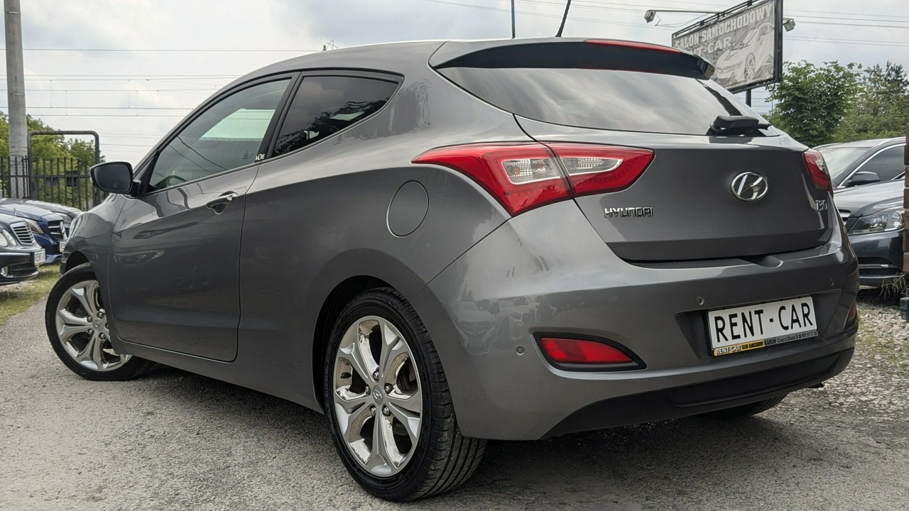 Hyundai i30 - Zdjęcie 10