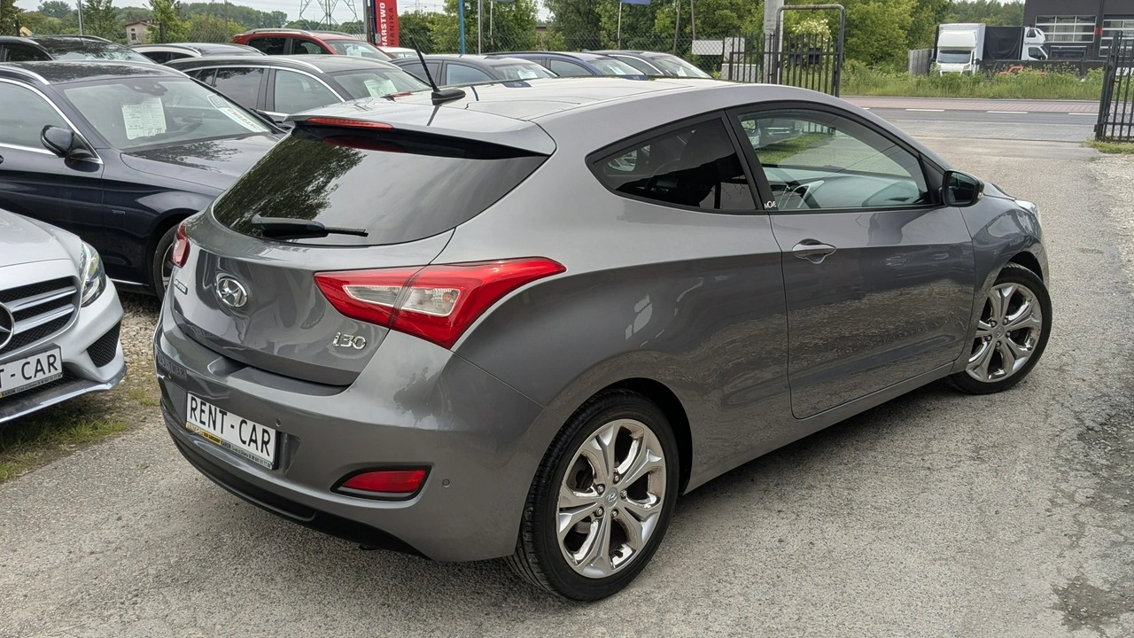 Hyundai i30 - Zdjęcie 13