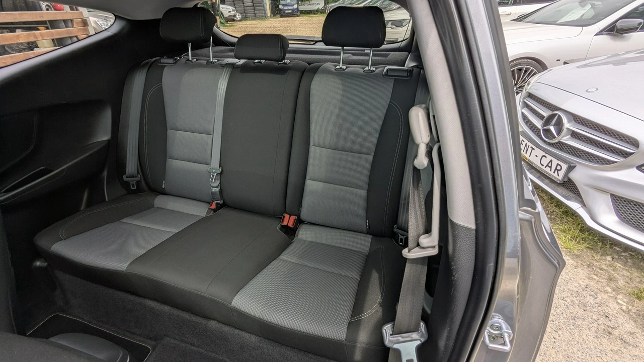 Hyundai i30 - Zdjęcie 16