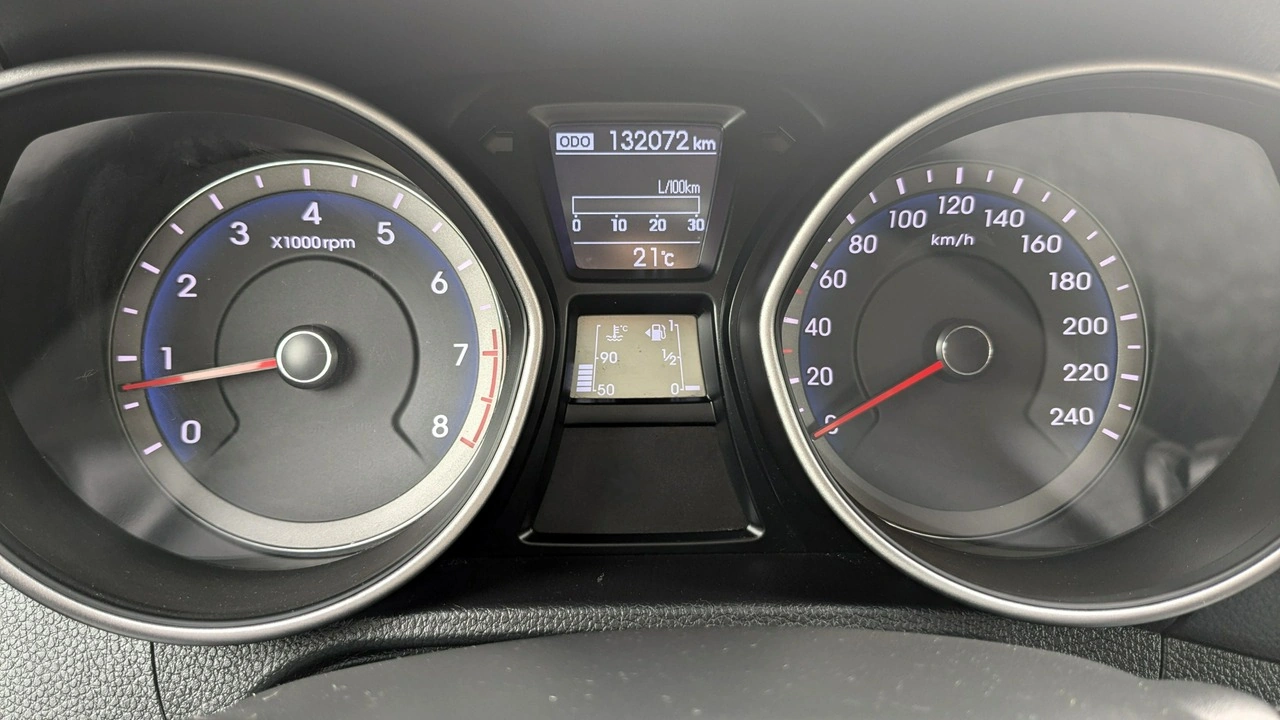 Hyundai i30 - Zdjęcie 22