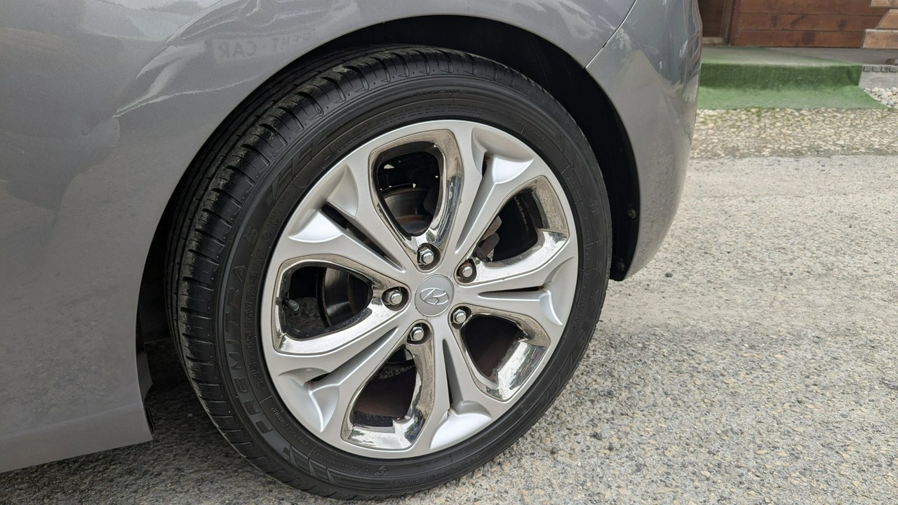 Hyundai i30 - Zdjęcie 40