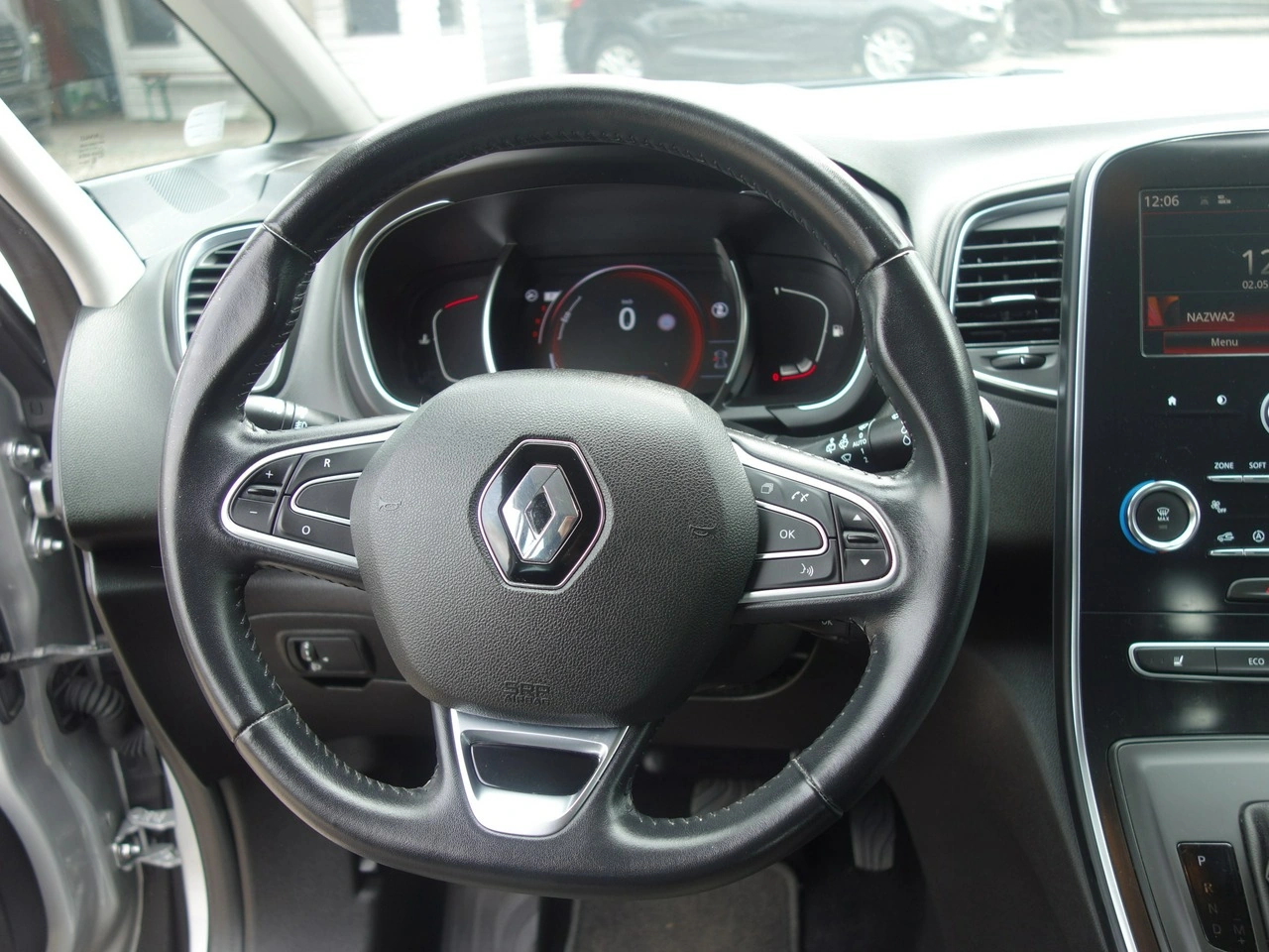 Renault Scenic - Zdjęcie 25