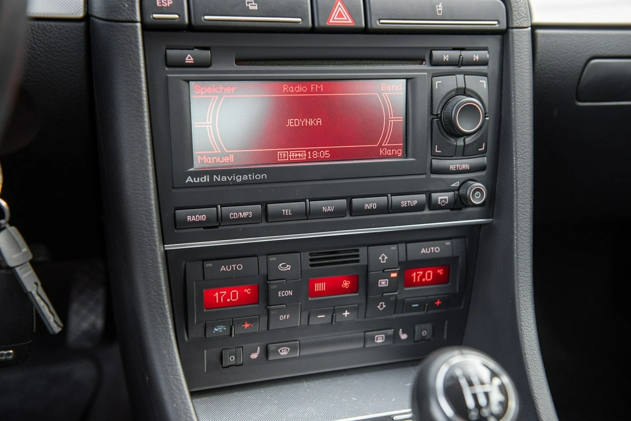 Audi A4 - Zdjęcie 19