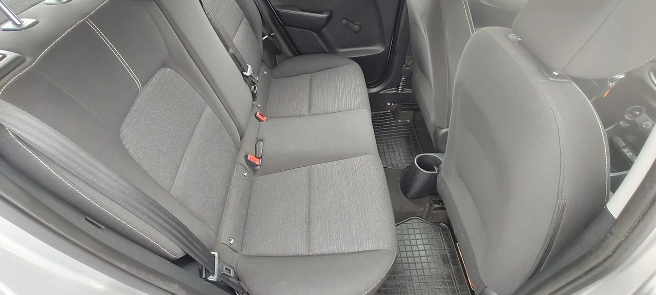 Kia Picanto - Zdjęcie 10
