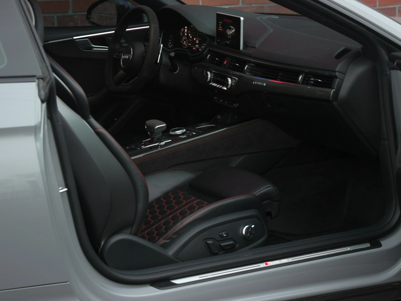 Audi RS5 - Zdjęcie 29