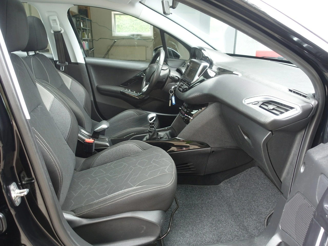 Peugeot 2008 - Zdjęcie 13