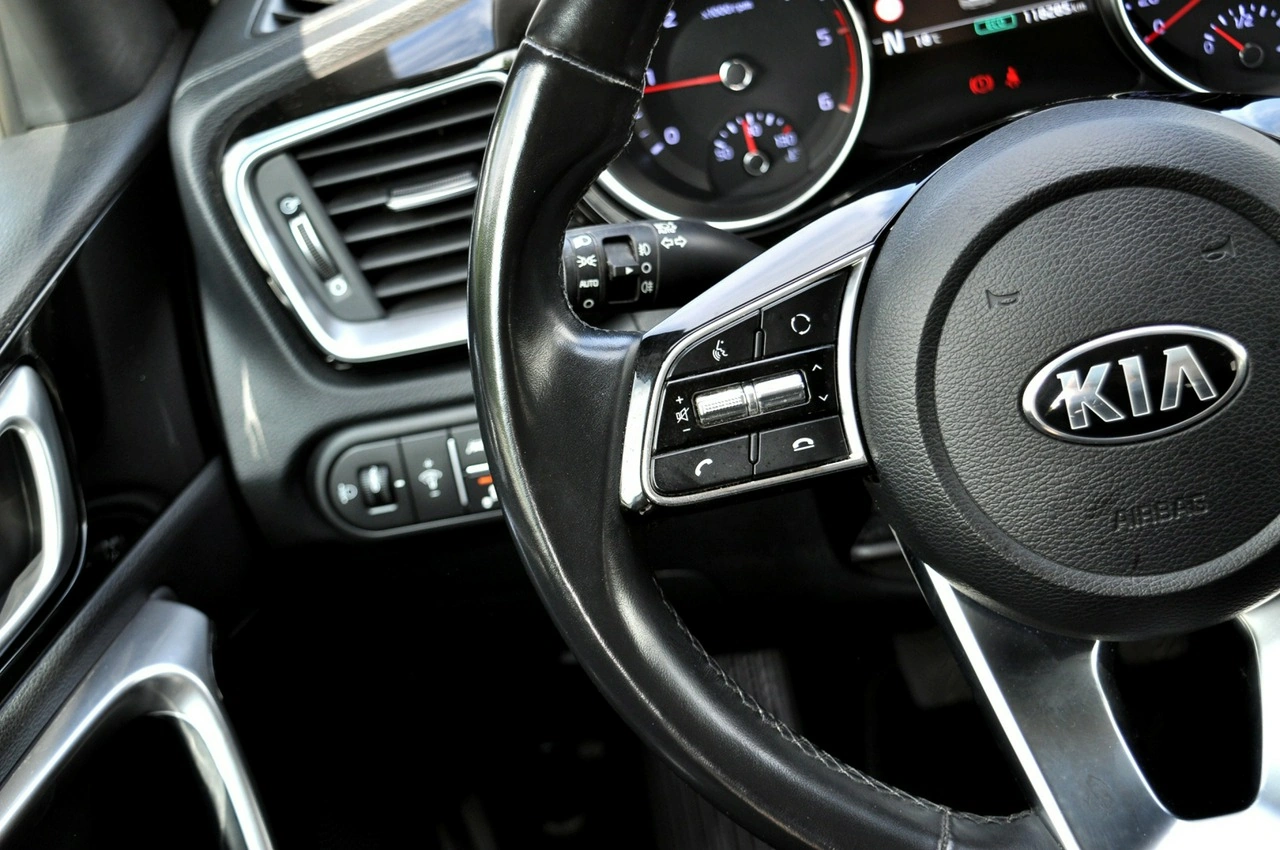 Kia XCeed - Zdjęcie 9