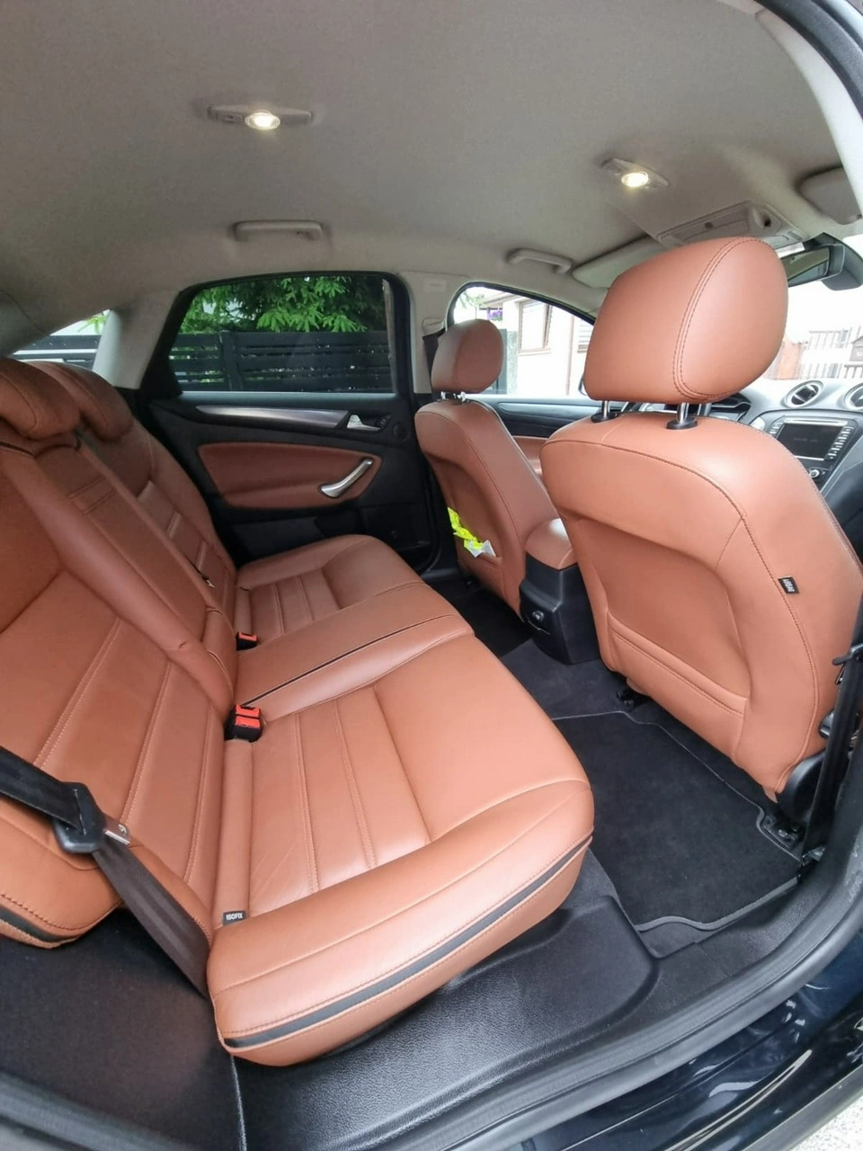 Ford Mondeo - Zdjęcie 14