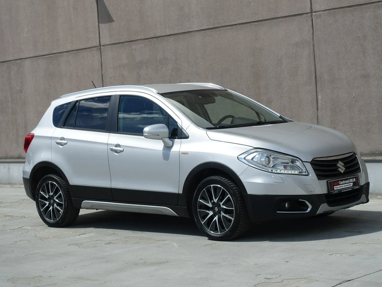 Suzuki SX4 S-Cross - Zdjęcie 1