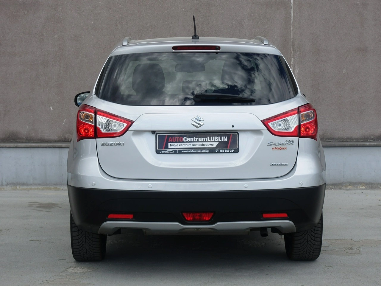 Suzuki SX4 S-Cross - Zdjęcie 9
