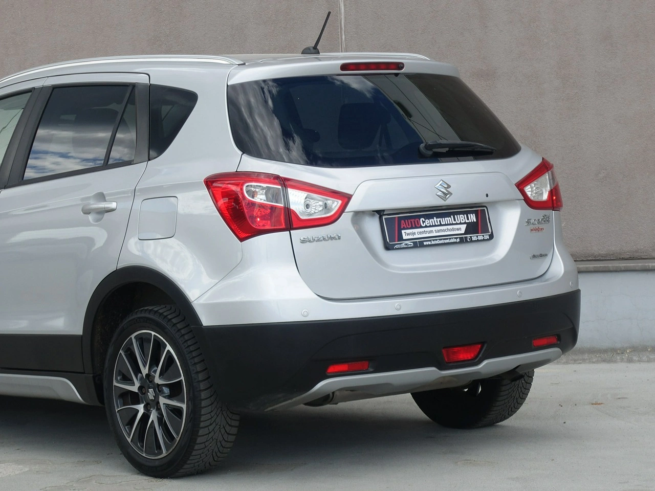 Suzuki SX4 S-Cross - Zdjęcie 28