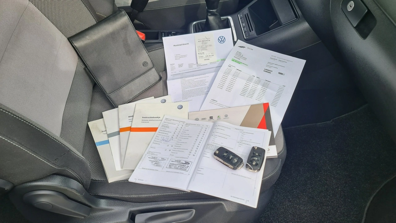 Volkswagen Tiguan - Zdjęcie 25