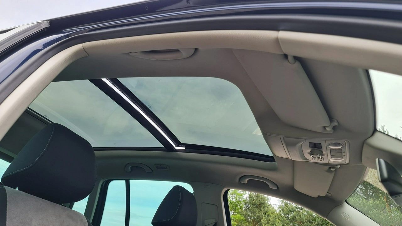Volkswagen Tiguan - Zdjęcie 28