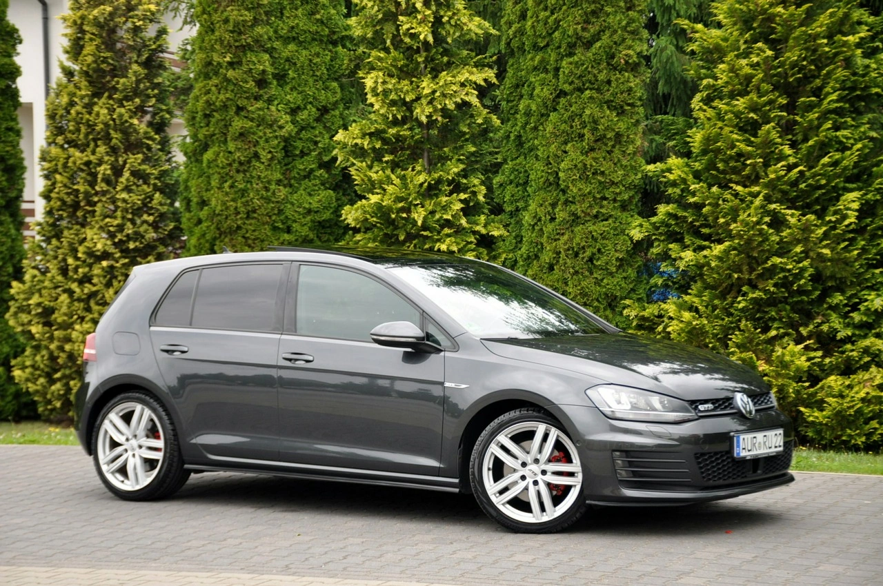 Volkswagen Golf - Zdjęcie 3