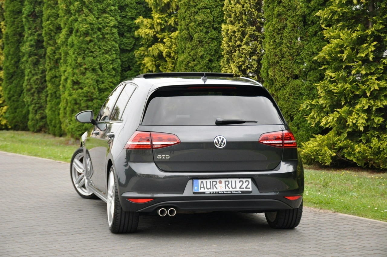 Volkswagen Golf - Zdjęcie 14