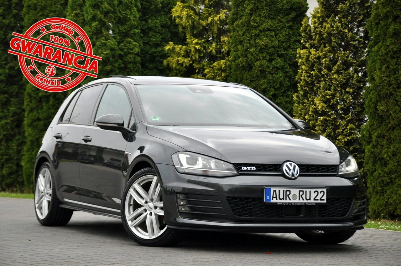 Volkswagen Golf - Główne zdjęcie