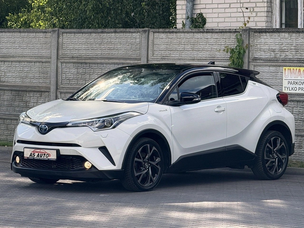 Toyota C-HR - Zdjęcie 25