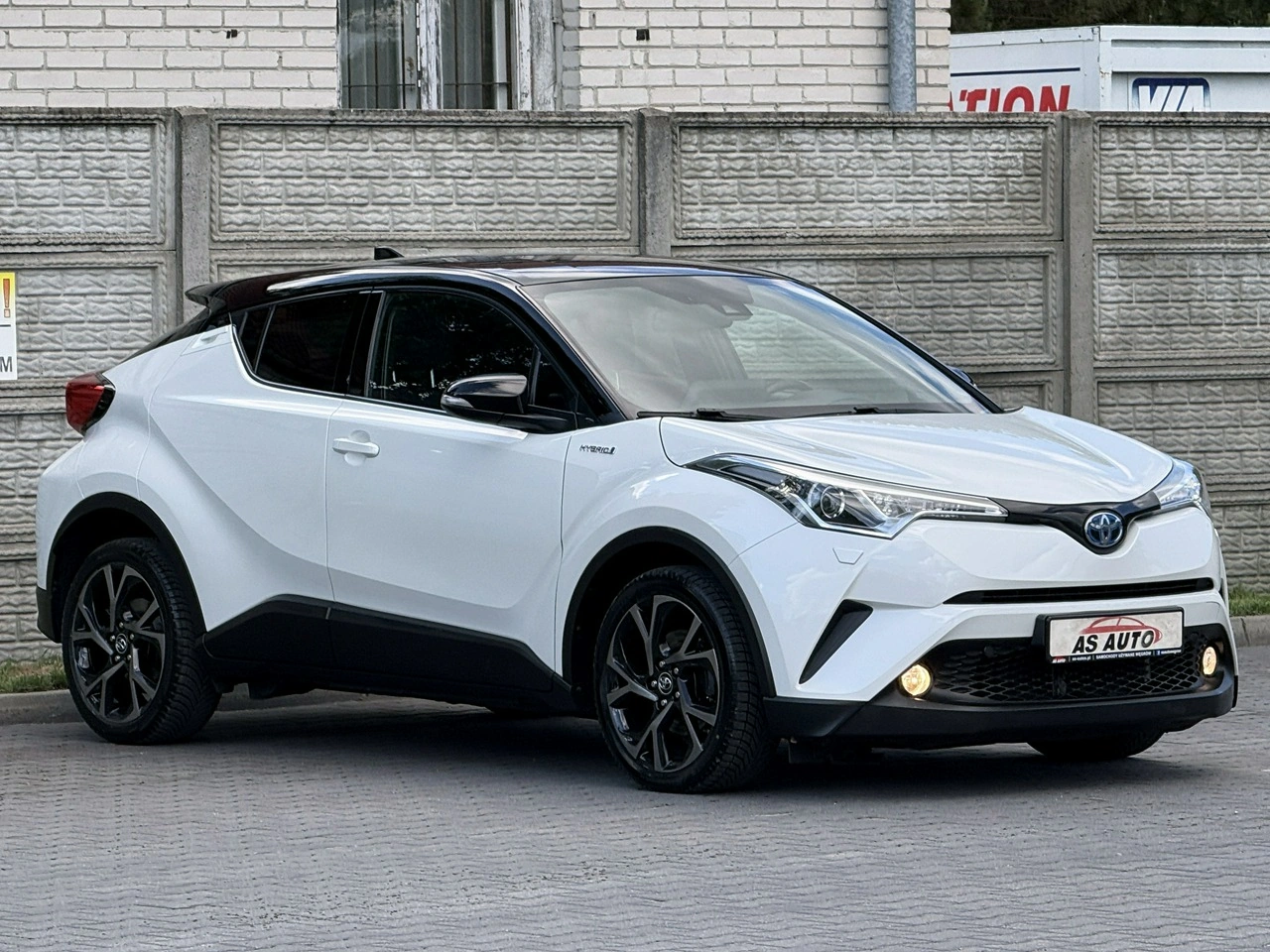 Toyota C-HR - Zdjęcie 31