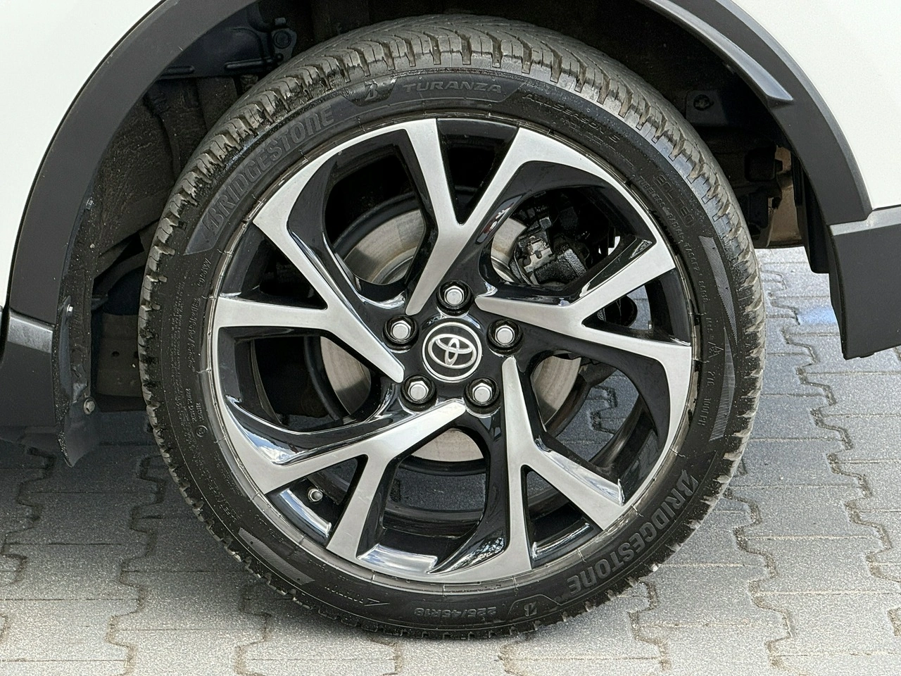 Toyota C-HR - Zdjęcie 7