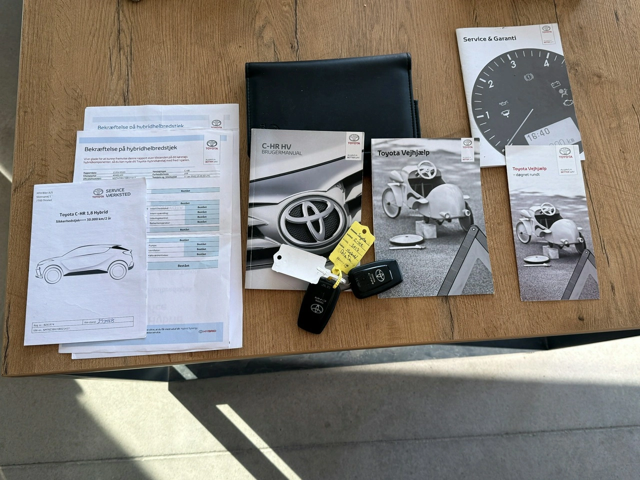 Toyota C-HR - Zdjęcie 8