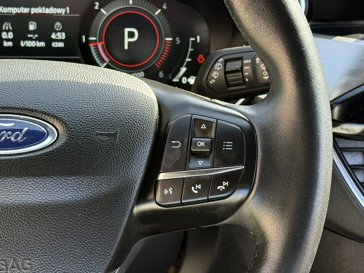 Ford Kuga - Zdjęcie 9