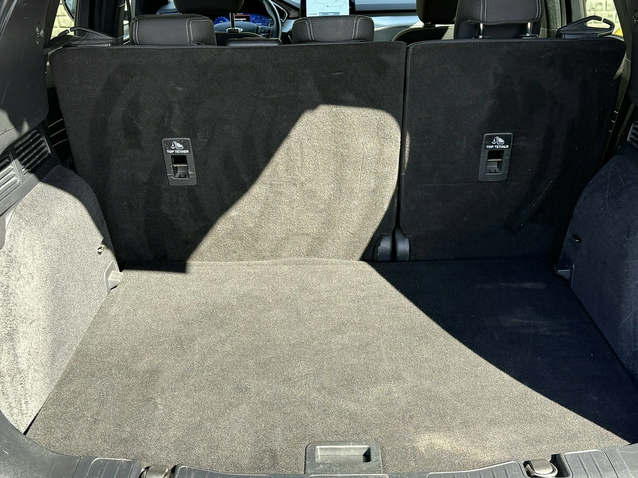 Ford Kuga - Zdjęcie 23