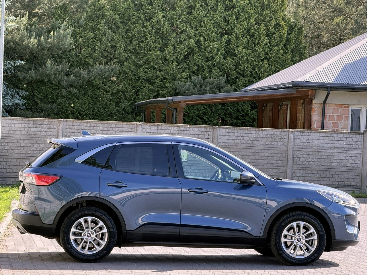 Ford Kuga - Zdjęcie 34