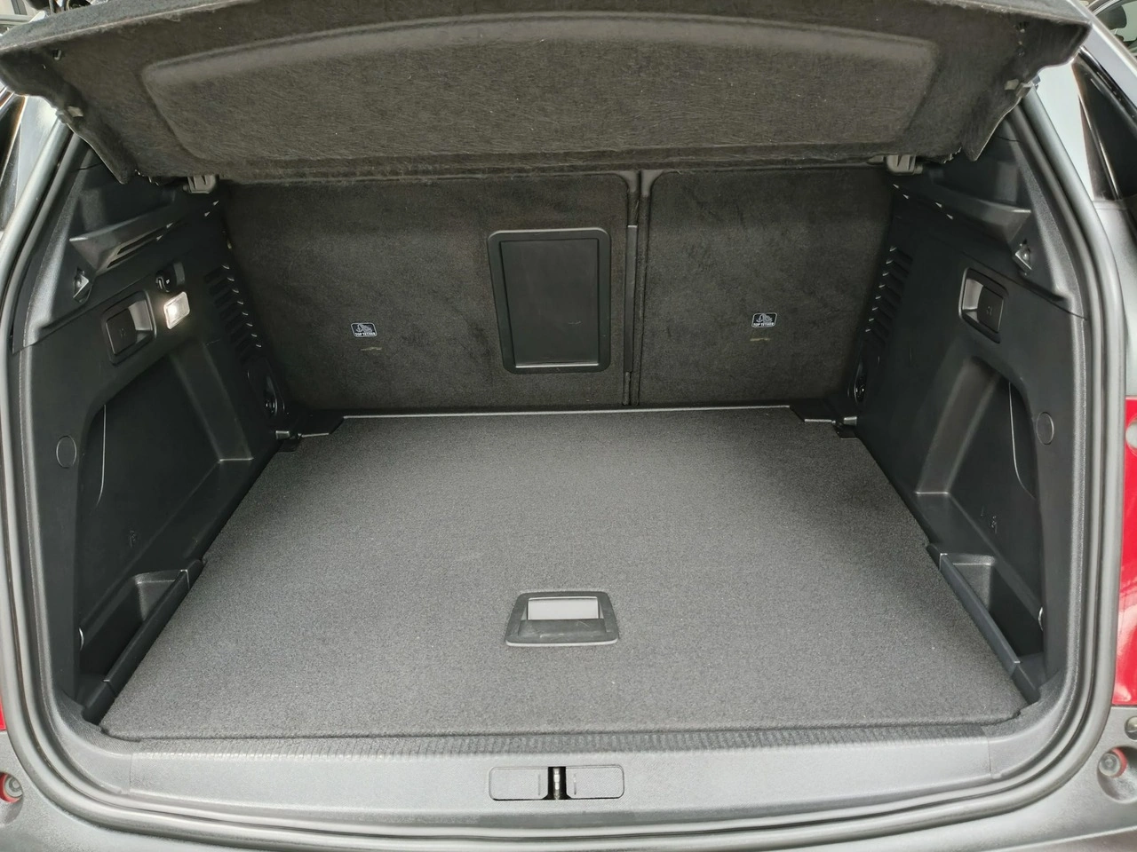 Peugeot 3008 - Zdjęcie 16