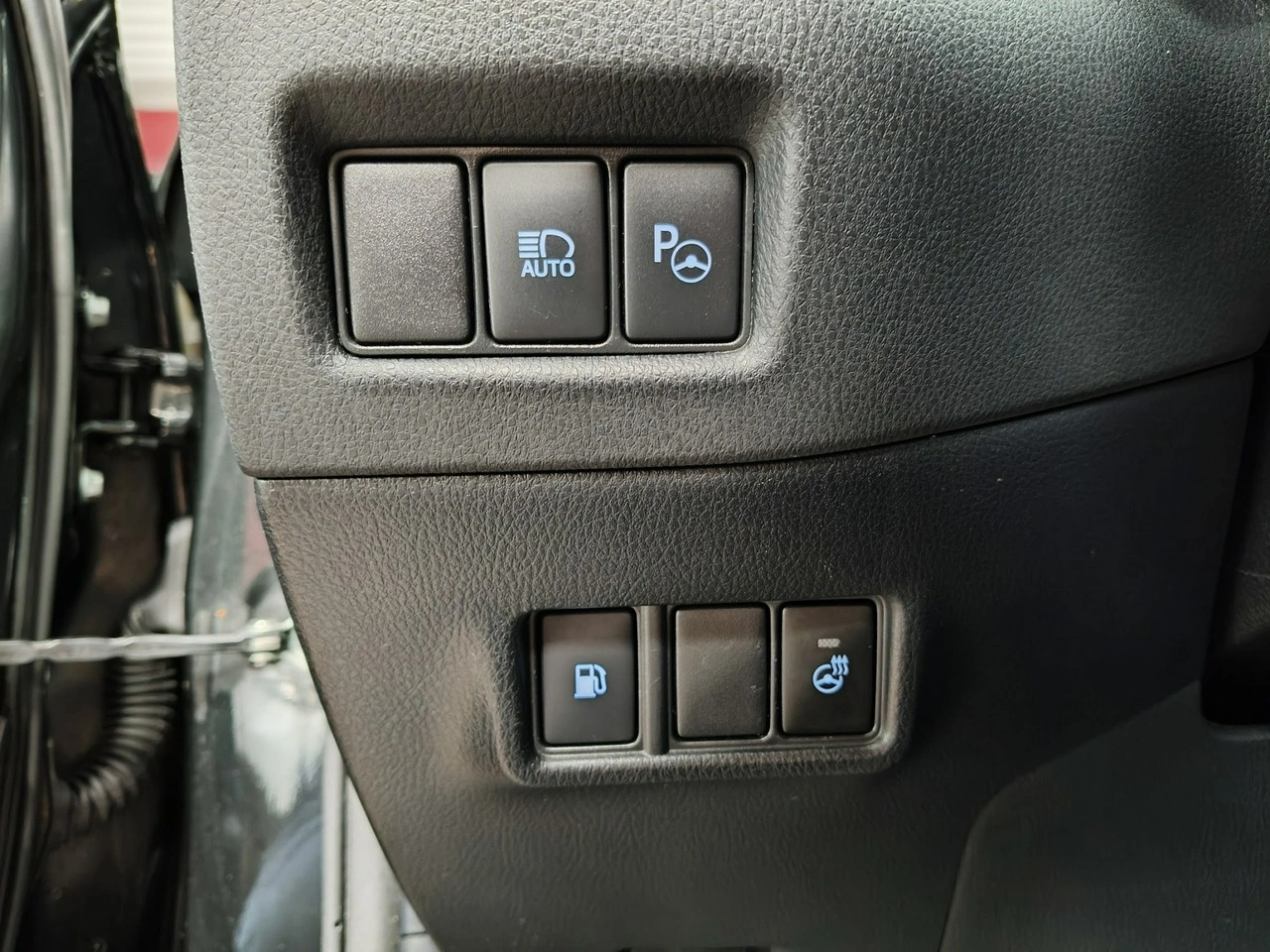 Toyota C-HR - Zdjęcie 20